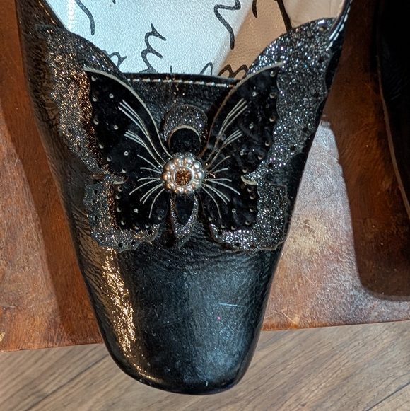 Un Tour En Ville Rease Slingbacks - Picture 5 of 10